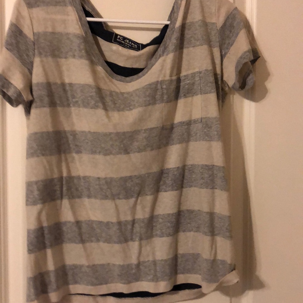 French connection gray tee shirt